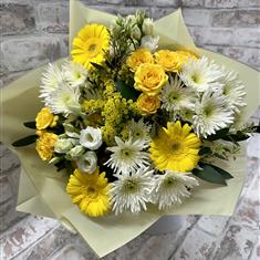 Yellow &amp; White Tied Bunch