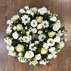Classic White Wreath