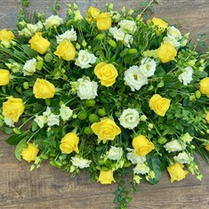 Rose and Lissianthus Coffin Spray
