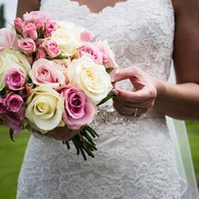 fwthumb44bridal-flowers.jpg