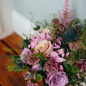 fwthumb62bride-flowers.jpg